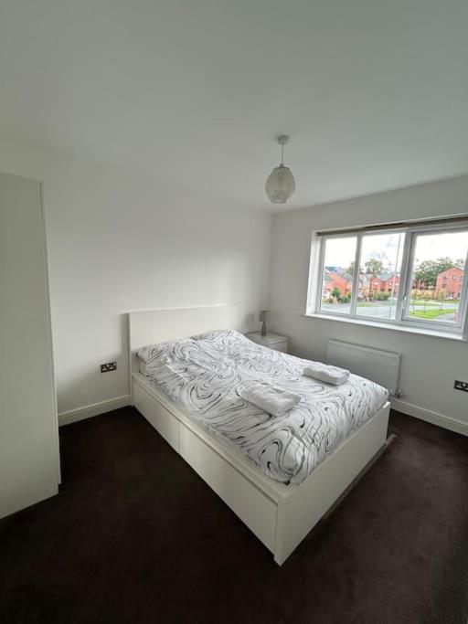 Holiday home House Close To The Centre And Stadium *